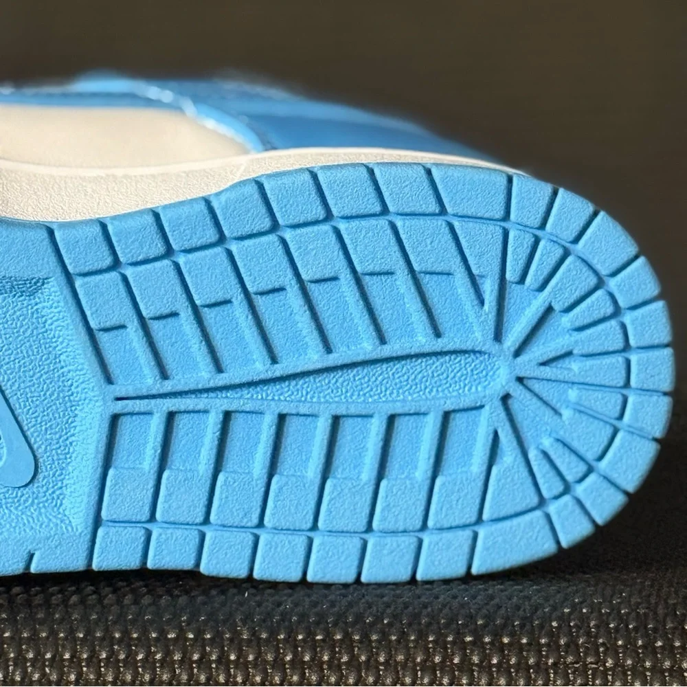 Nike Dunk Low “University Blue” - Picture 6 of 7